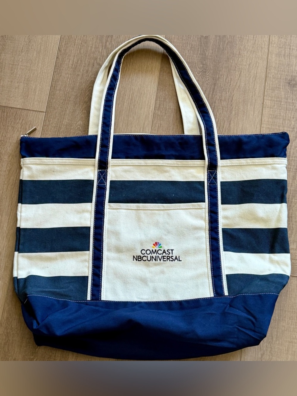 Comcast NBCUniversal Cotton Tote Bag Navy‎ Striped 22x15" Zip Close Beach Summer